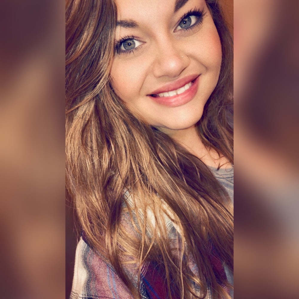 Meet your Posher, Kaelyn
